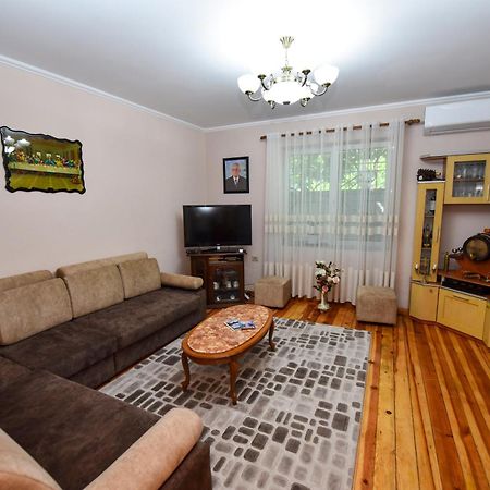 Fran'S Traditional House Shkodër Екстериор снимка