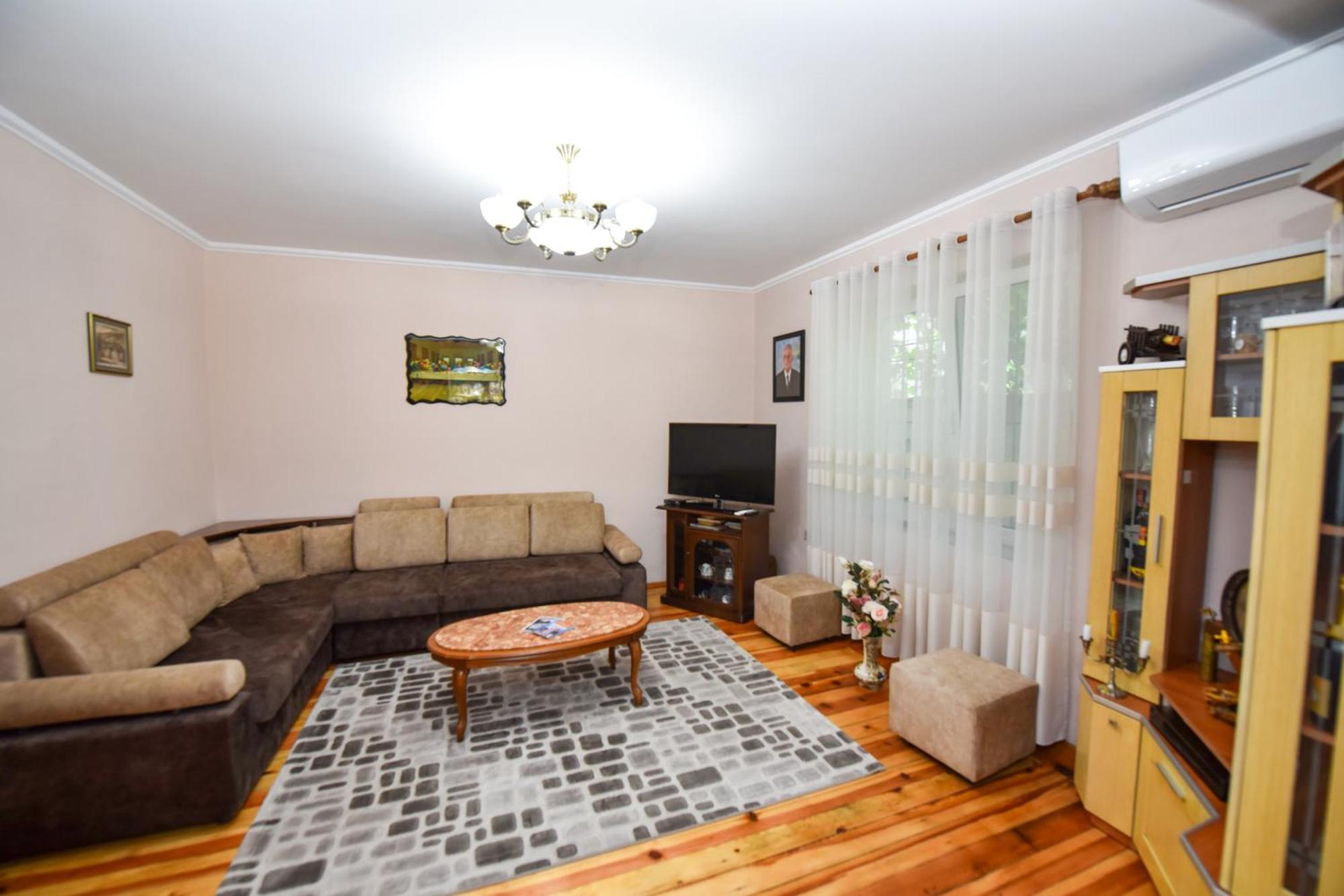 Fran'S Traditional House Shkodër Екстериор снимка