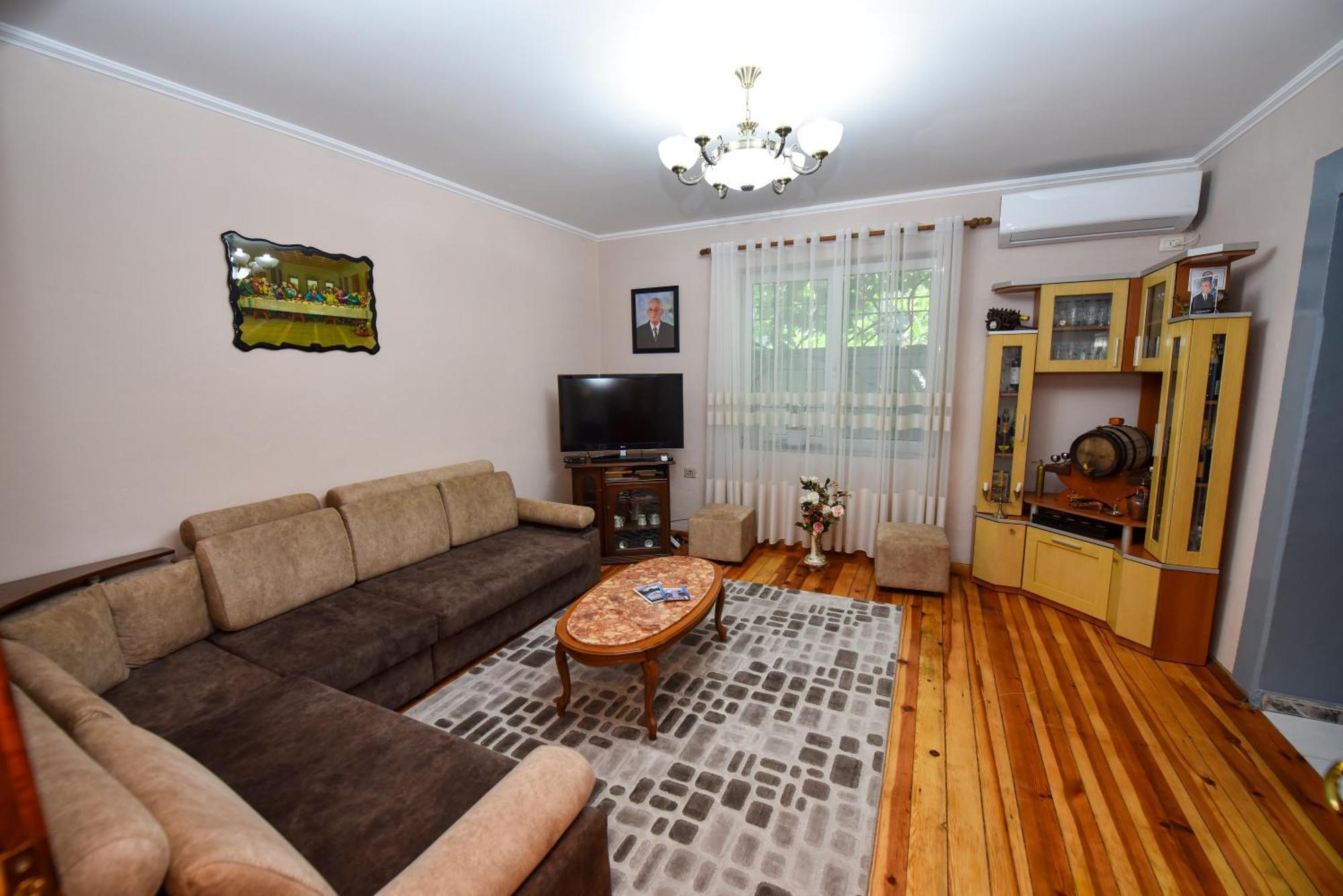 Fran'S Traditional House Shkodër Екстериор снимка