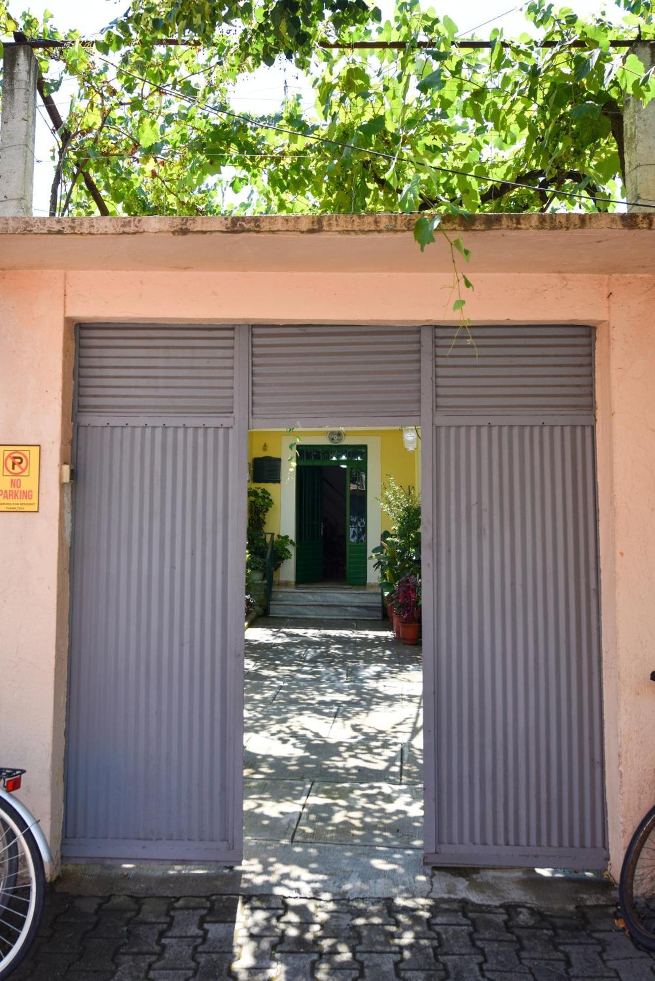 Fran'S Traditional House Shkodër Екстериор снимка